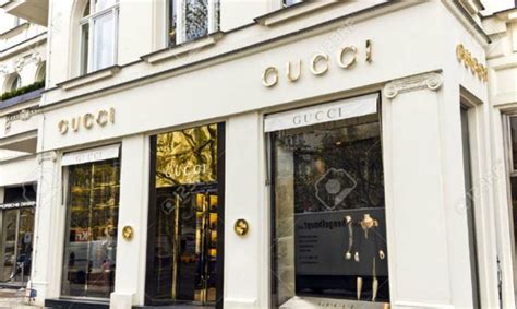 lavora con noi gucci roma|gucci sales assistant.